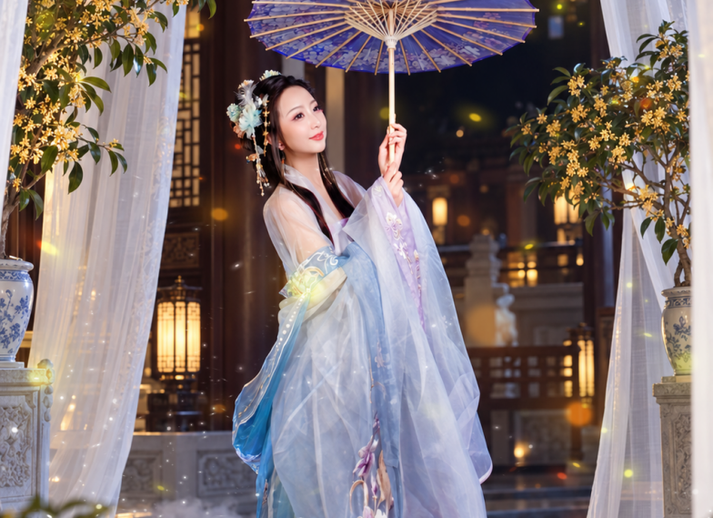 嫦娥仙子寫真/夢幻古風寫真/台中北屯攝影棚/台中藝術照/攝影寫真藝術照/女攝影師/涵鏡苑-專業花魁漢服古風寫真館
